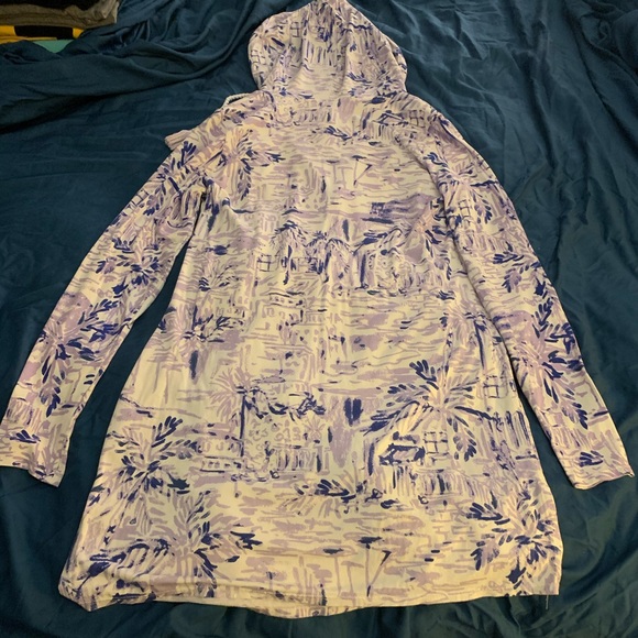 Blue roses flowery dress stretchy and form fitting - Picture 5 of 7